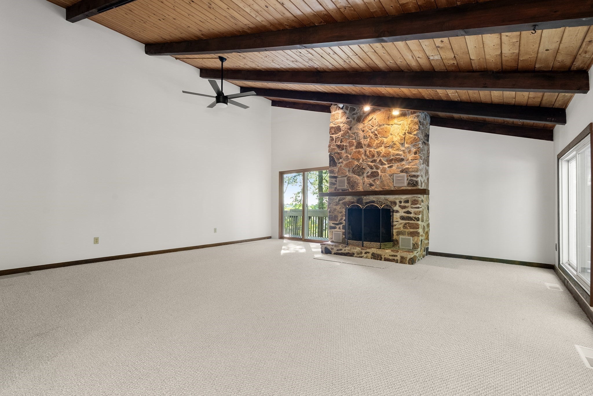 4 Tanglewood Road, Manchester, MA, 4 Tanglewood Road, Manchester, MA Photo #15