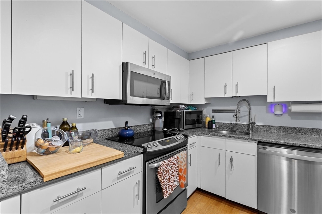 10 Rogers St #214, Cambridge, MA, 10 Rogers St #214, Cambridge, MA Photo #6