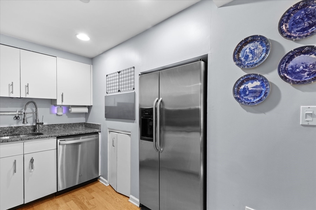 10 Rogers St 214