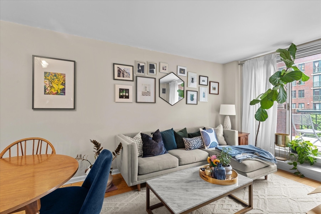 10 Rogers St 214