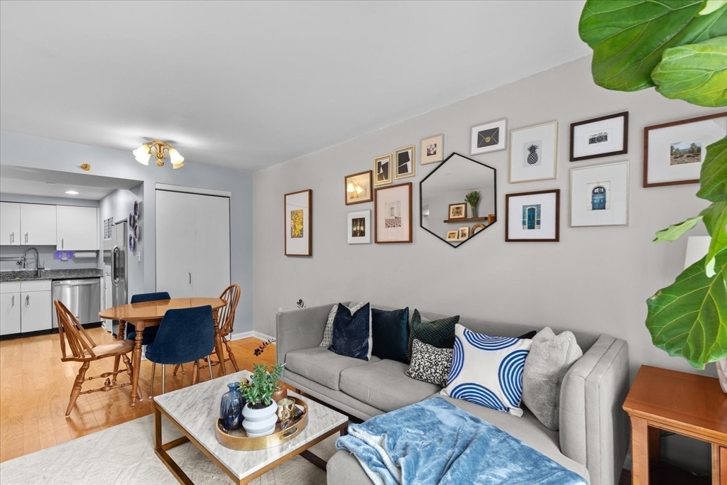 10 Rogers St 214