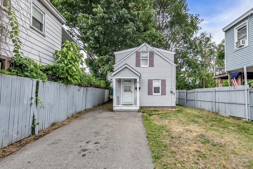 79 Lakeview Ave