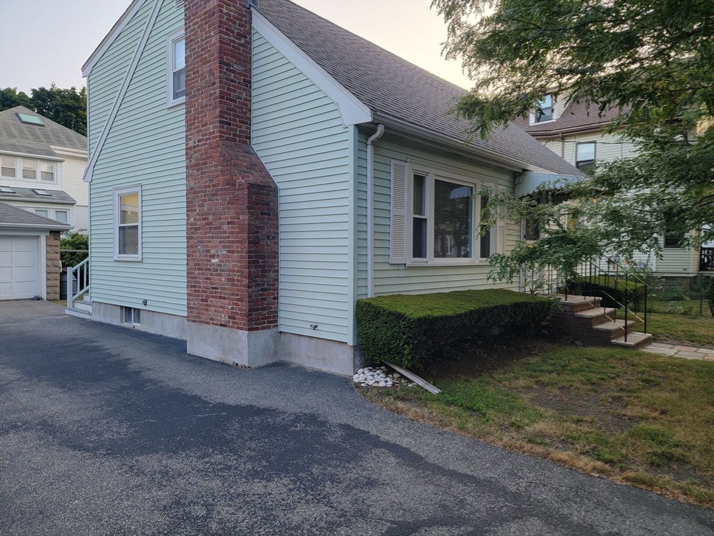 Belmont, Massachusetts 02478, United States, 1 Bedroom Bedrooms, ,1 BathroomBathrooms,Residential,Active,199506