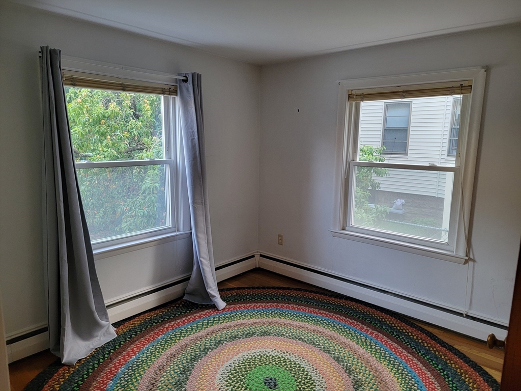 Belmont, Massachusetts 02478, United States, 1 Bedroom Bedrooms, ,1 BathroomBathrooms,Residential,Active,199506