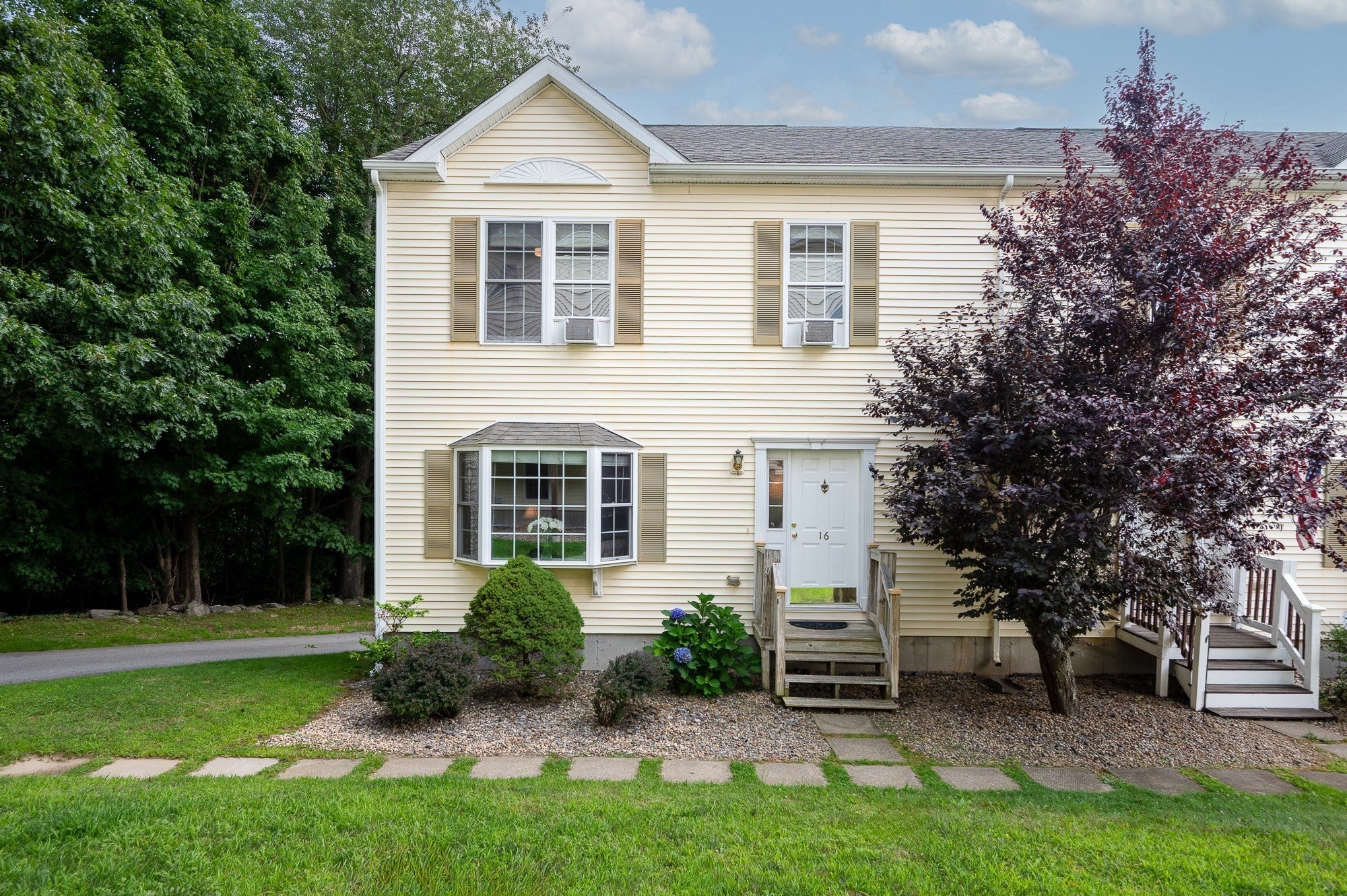 16 Central Tree Rd 16