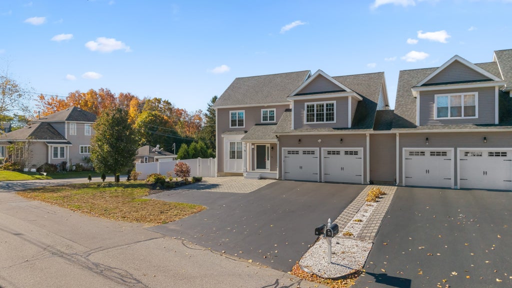 Photo of 75 Elm St #75, Shrewsbury, MA 01545 (MLS # 73594759)