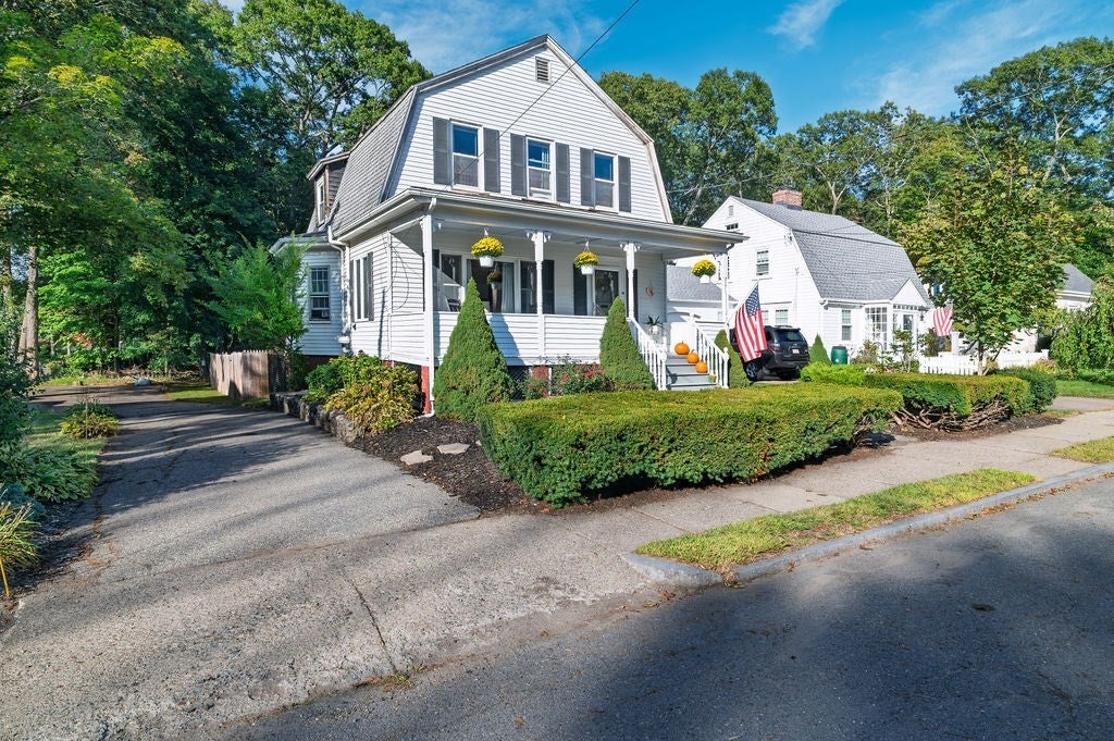 12 Claflin St, Attleboro, MA, 12 Claflin St, Attleboro, MA Photo #3