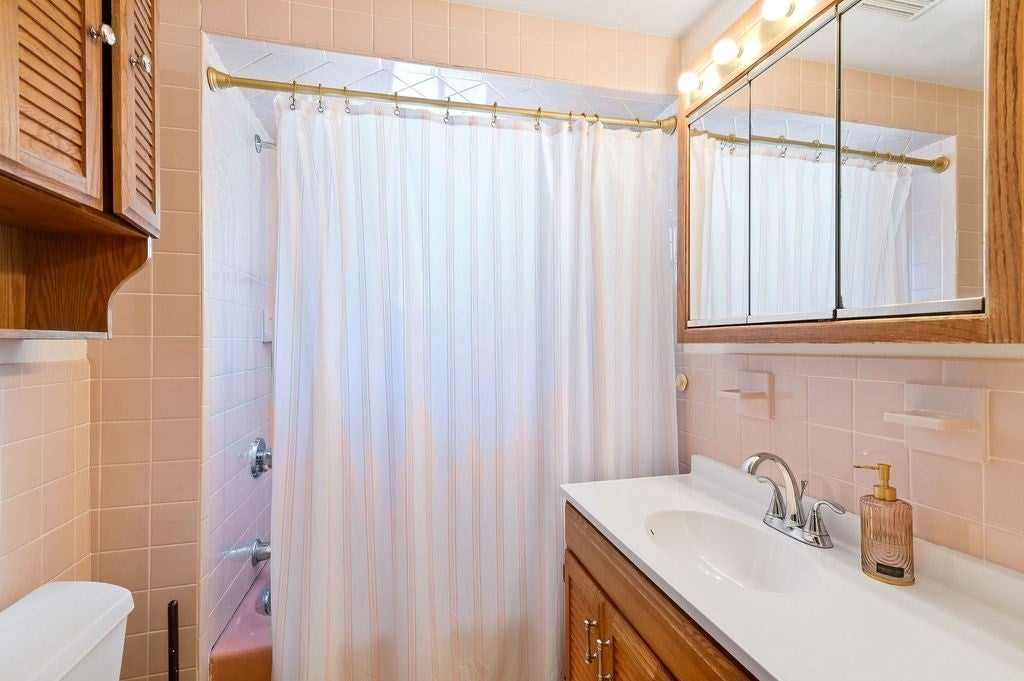 12 Claflin St, Attleboro, MA, 12 Claflin St, Attleboro, MA Photo #27