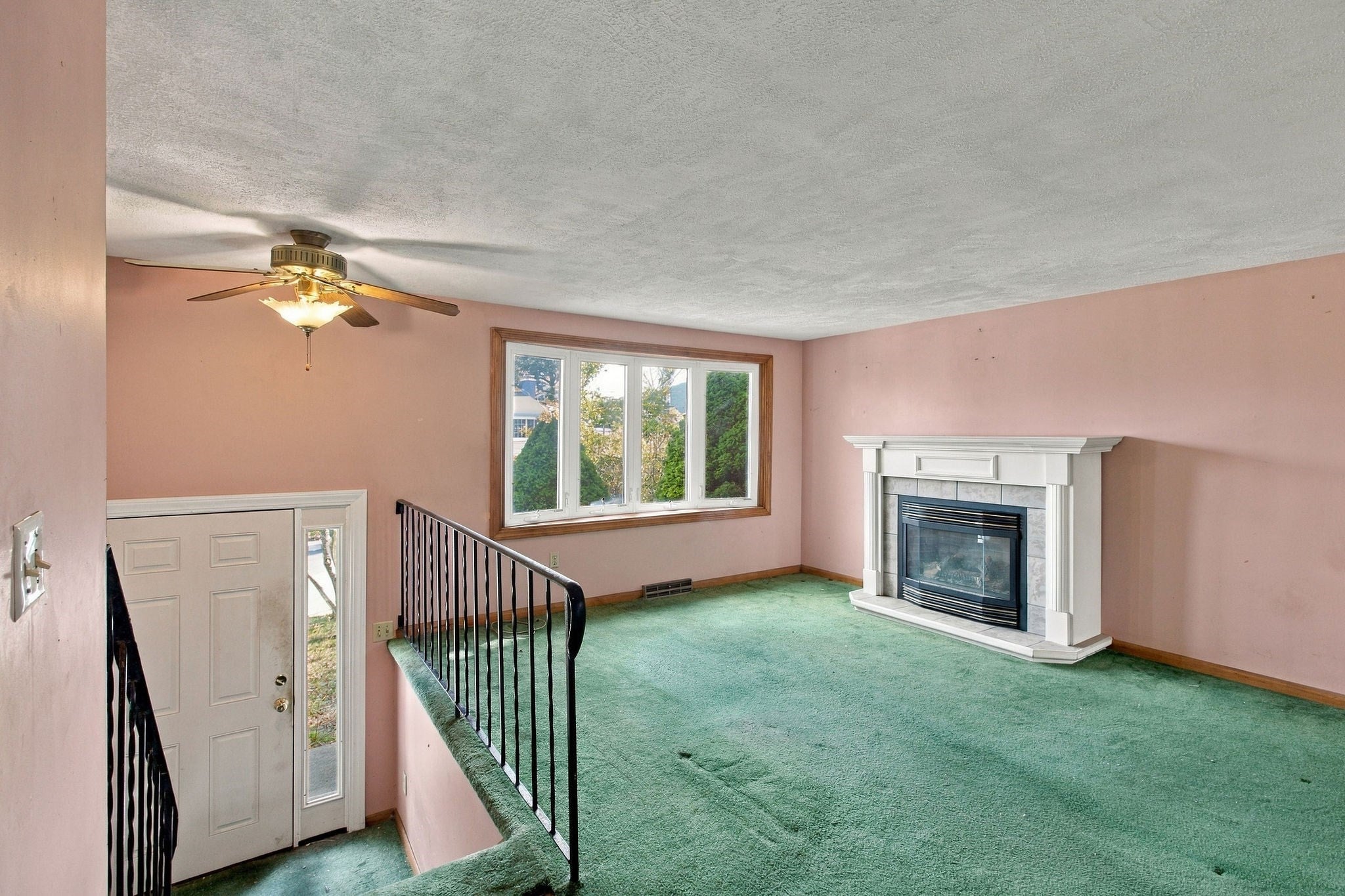 193 Heritage Ln