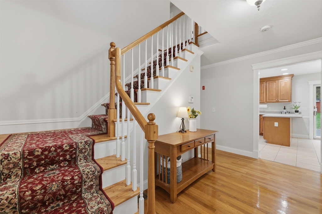 324 West Sutton Road