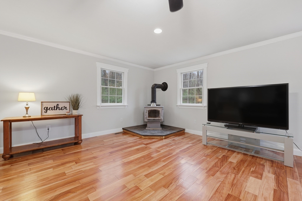 324 West Sutton Road