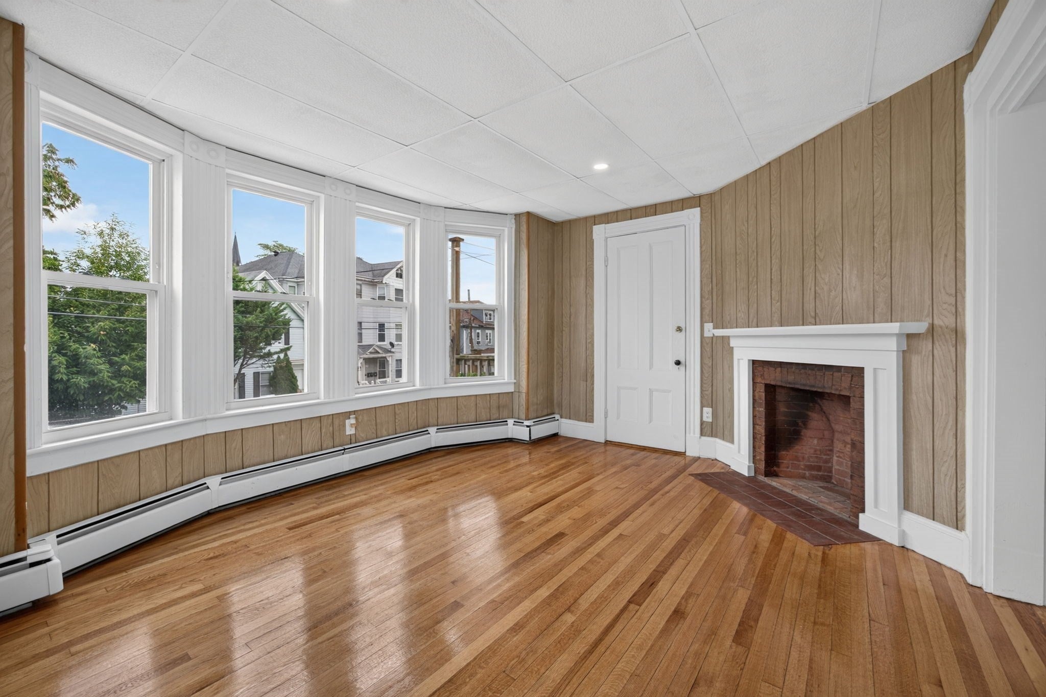 16 Berkeley St, Lawrence, MA, 16 Berkeley St, Lawrence, MA Photo #5