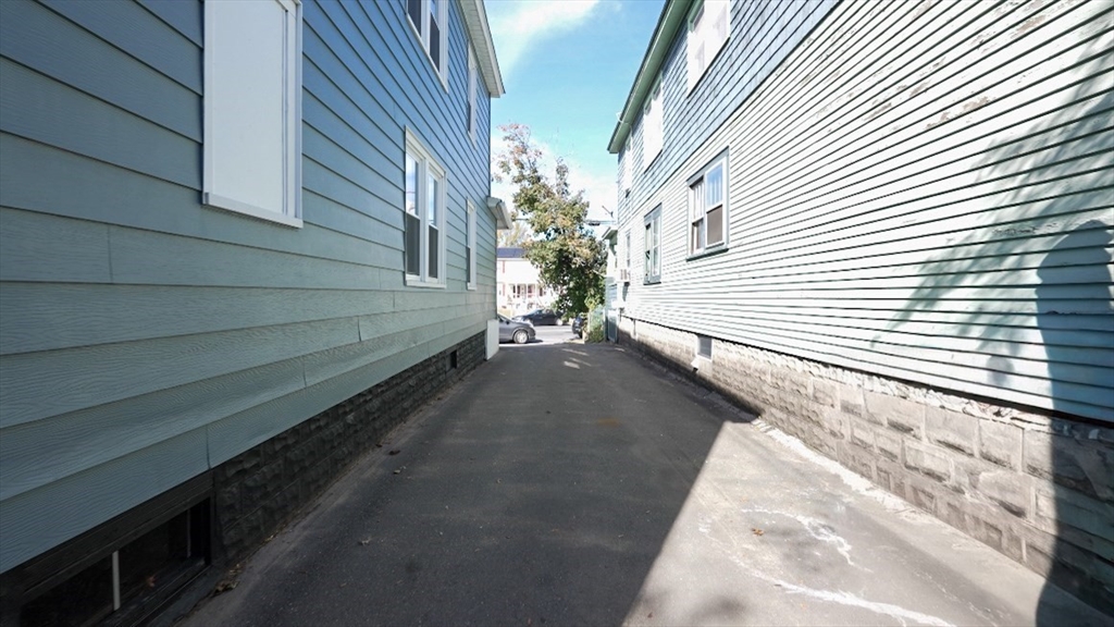 223-225 Saint James Blvd