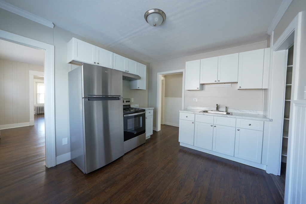 223-225 Saint James Blvd