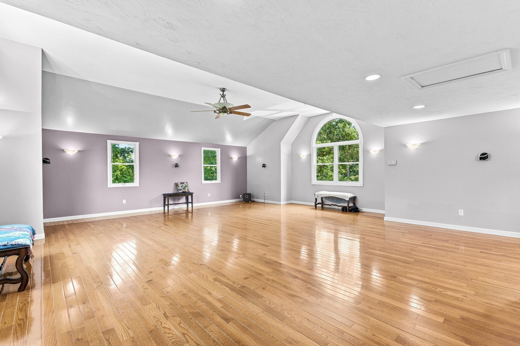 36 Pine Street, Berkley, MA, 36 Pine Street, Berkley, MA Photo #12