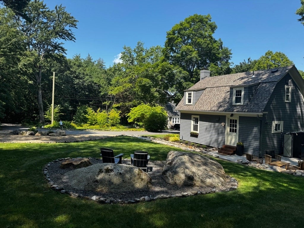 15 Bolton Rd