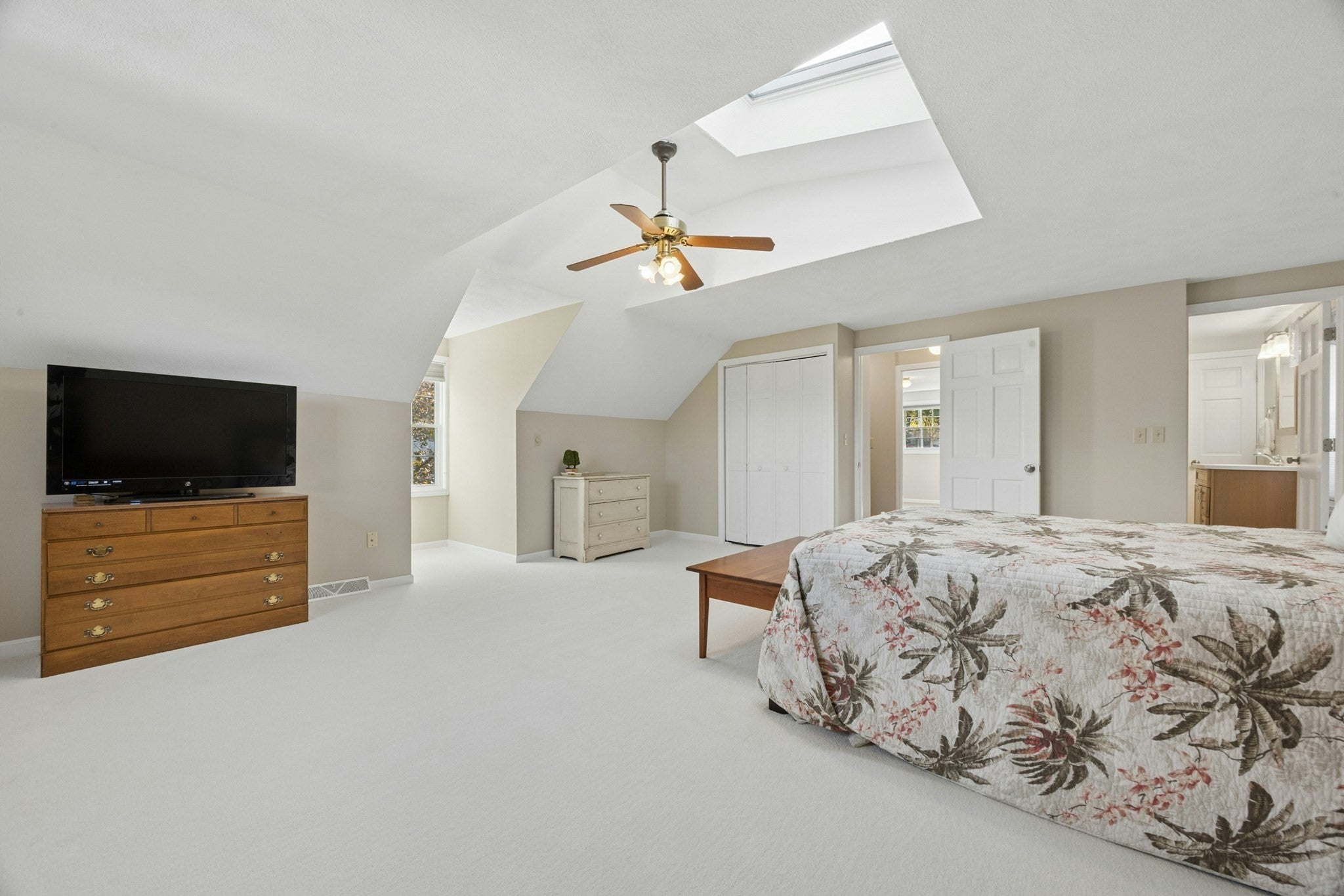 56 Bennett St, Hudson, MA, 56 Bennett St, Hudson, MA Photo #20