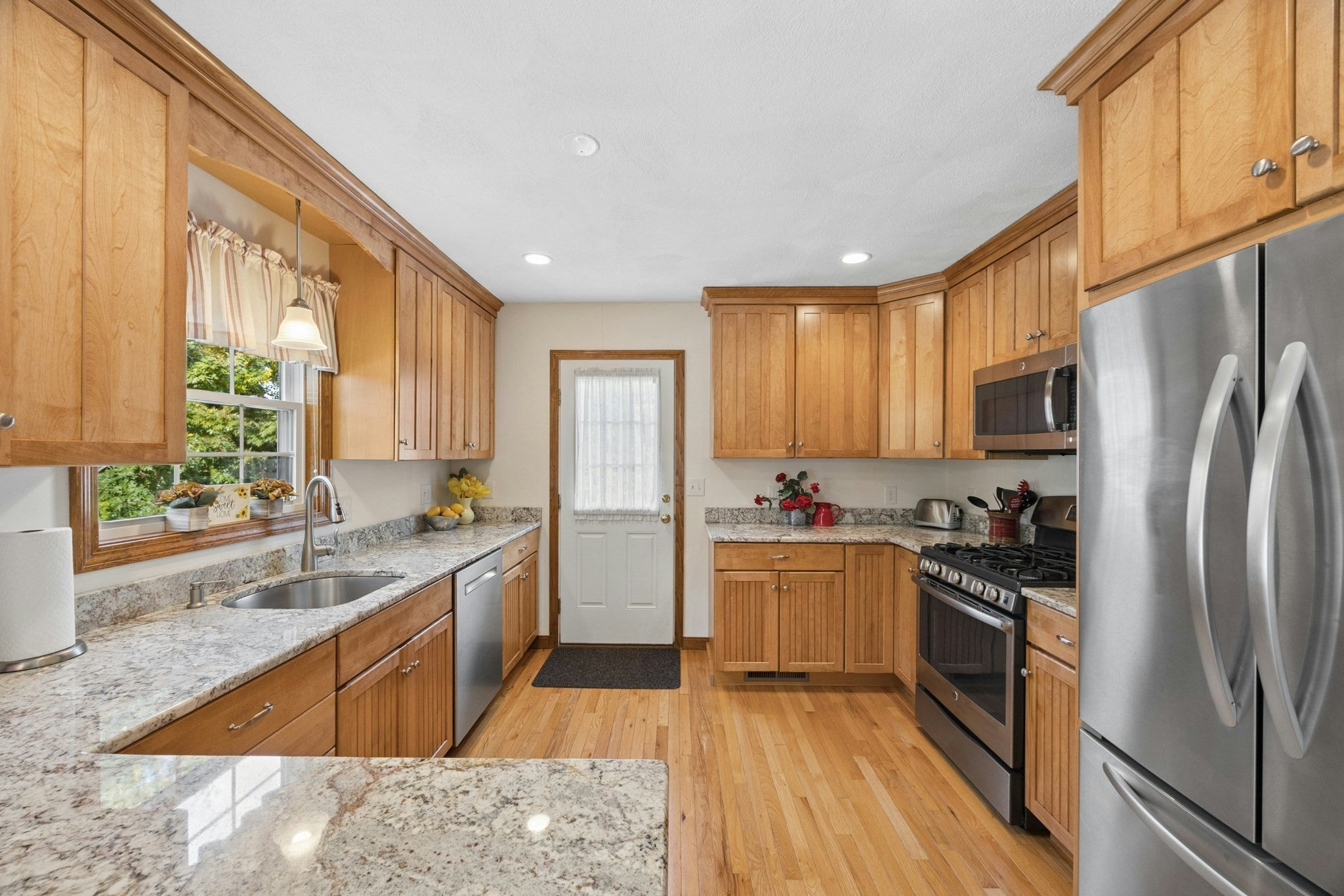 56 Bennett St, Hudson, MA, 56 Bennett St, Hudson, MA Photo #13