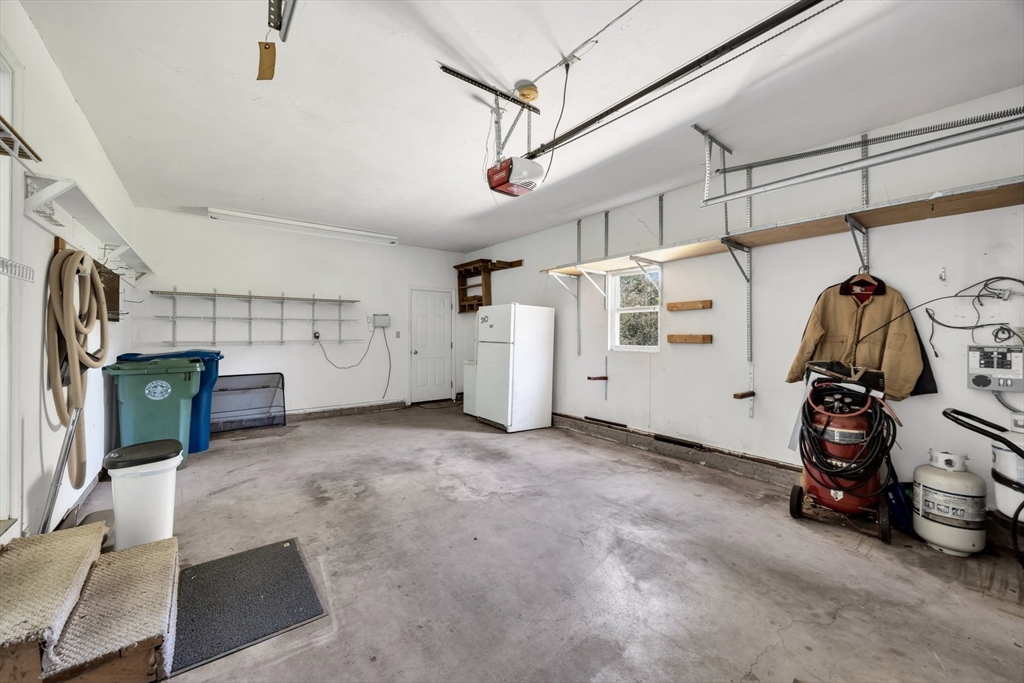 33 Thatchers Ln, Falmouth, MA, 33 Thatchers Ln, Falmouth, MA Photo #23