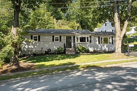 Photo of 32 Stratton Drive, Hudson, MA 01749 (MLS # 73482903)