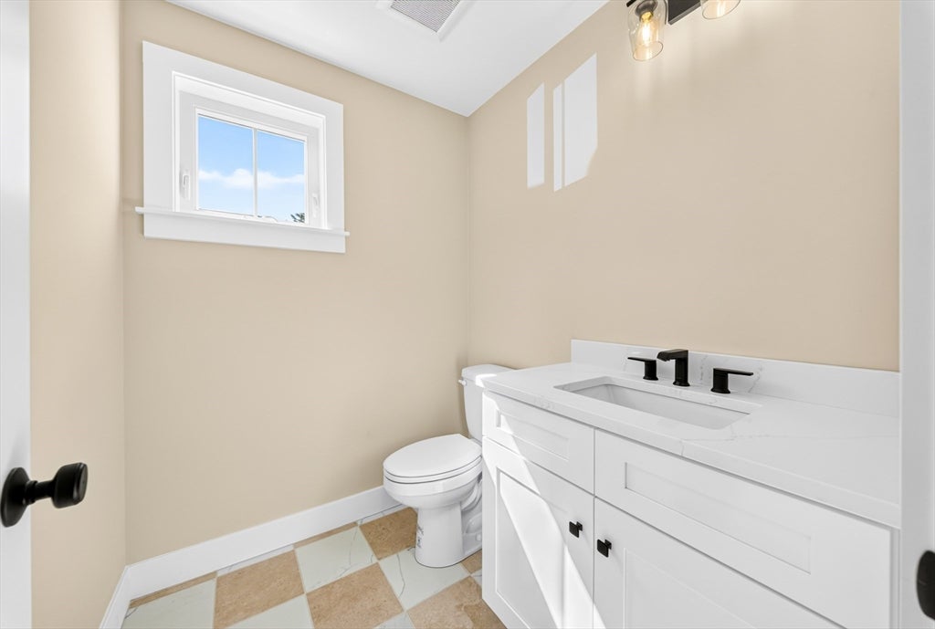 59 Bellflower Road #59, Billerica, MA, 59 Bellflower Road #59, Billerica, MA Photo #9