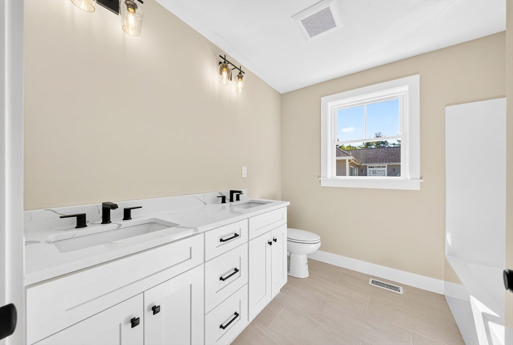 59 Bellflower Road #59, Billerica, MA, 59 Bellflower Road #59, Billerica, MA Photo #15