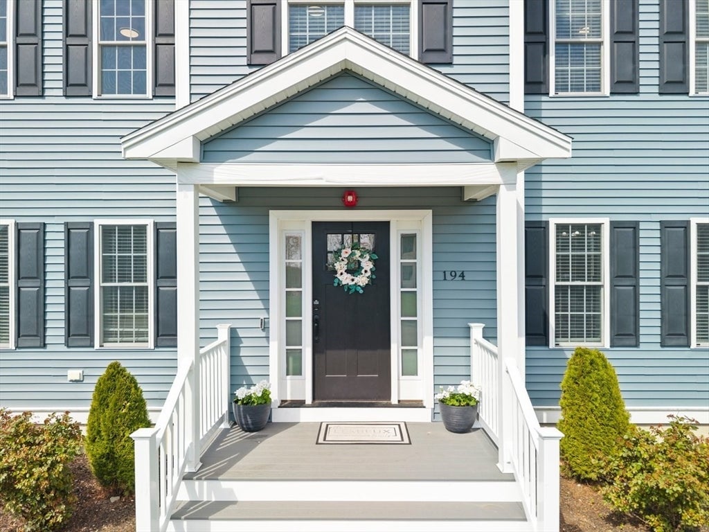 194 Cypress Dr
