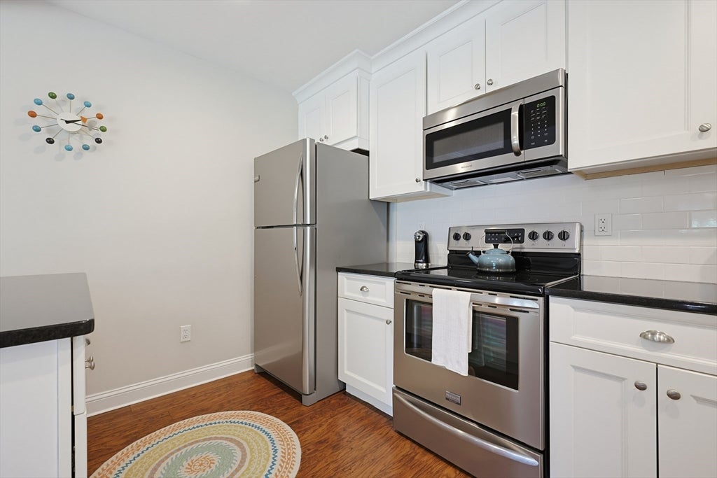 14 Rainbow Pond Dr #B2, Walpole, MA, 14 Rainbow Pond Dr #B2, Walpole, MA Photo #12