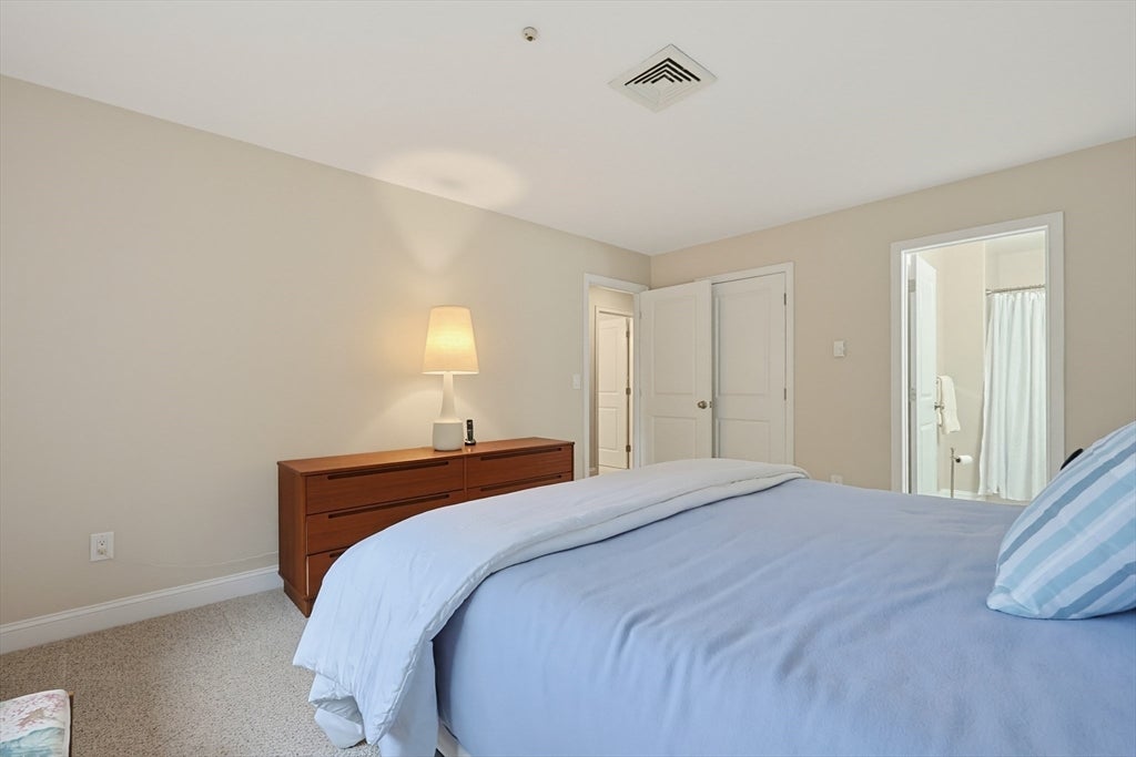 14 Rainbow Pond Dr #B2, Walpole, MA, 14 Rainbow Pond Dr #B2, Walpole, MA Photo #21