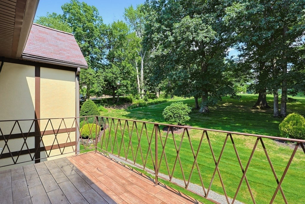 14 Rainbow Pond Dr #B2, Walpole, MA, 14 Rainbow Pond Dr #B2, Walpole, MA Photo #31