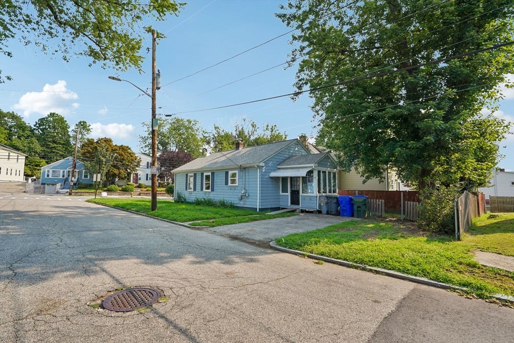 274 Whitford Ave, Providence, RI, 274 Whitford Ave, Providence, RI Photo #18
