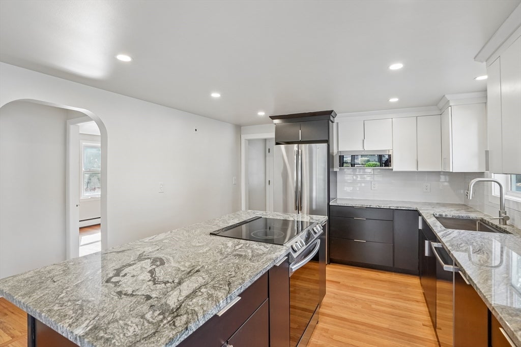 274 Whitford Ave, Providence, RI, 274 Whitford Ave, Providence, RI Photo #2
