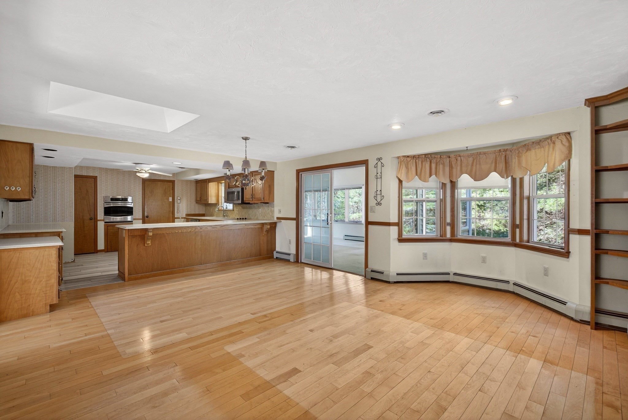 532 Hill St, Raynham, MA, 532 Hill St, Raynham, MA Photo #10