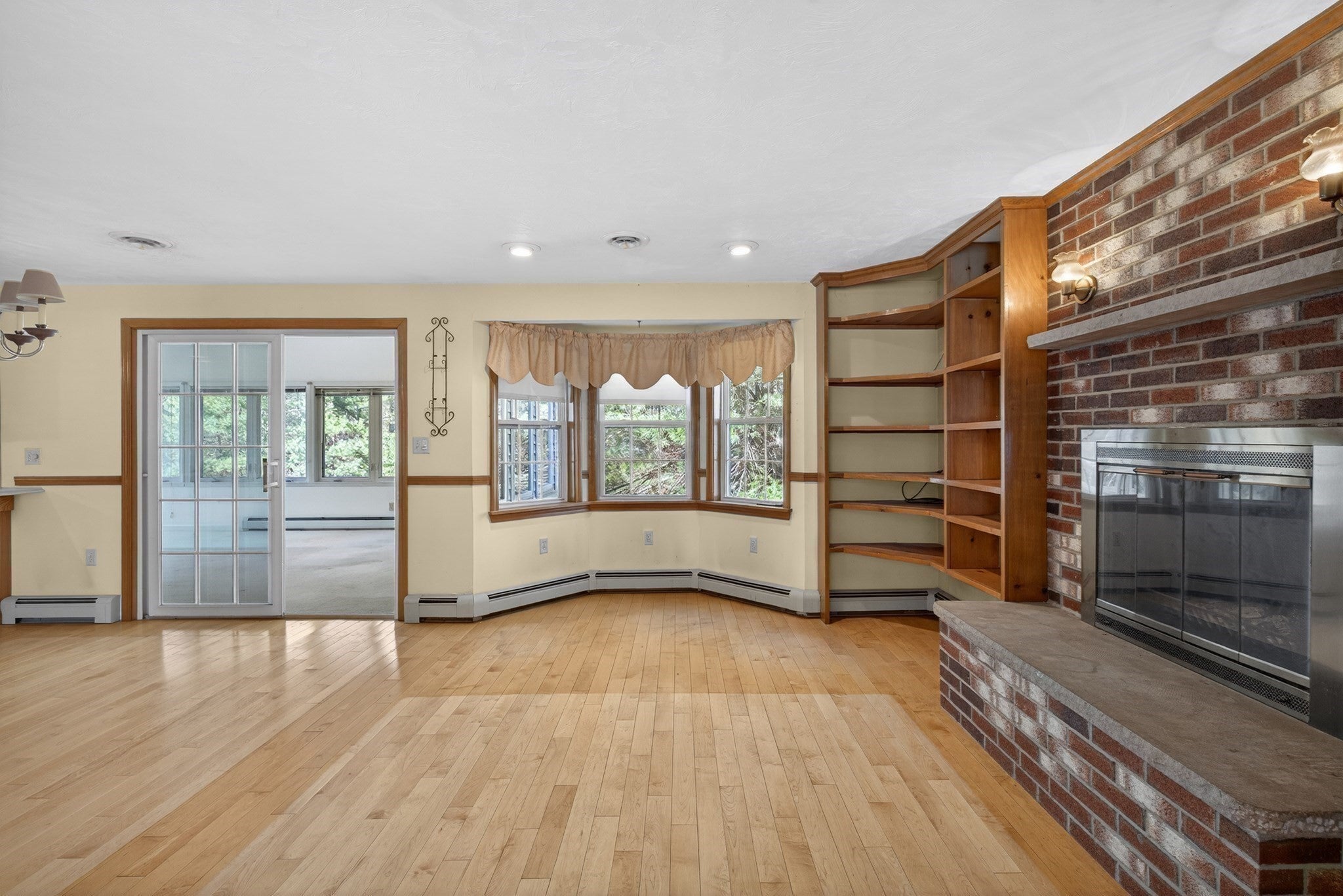 532 Hill St, Raynham, MA, 532 Hill St, Raynham, MA Photo #11