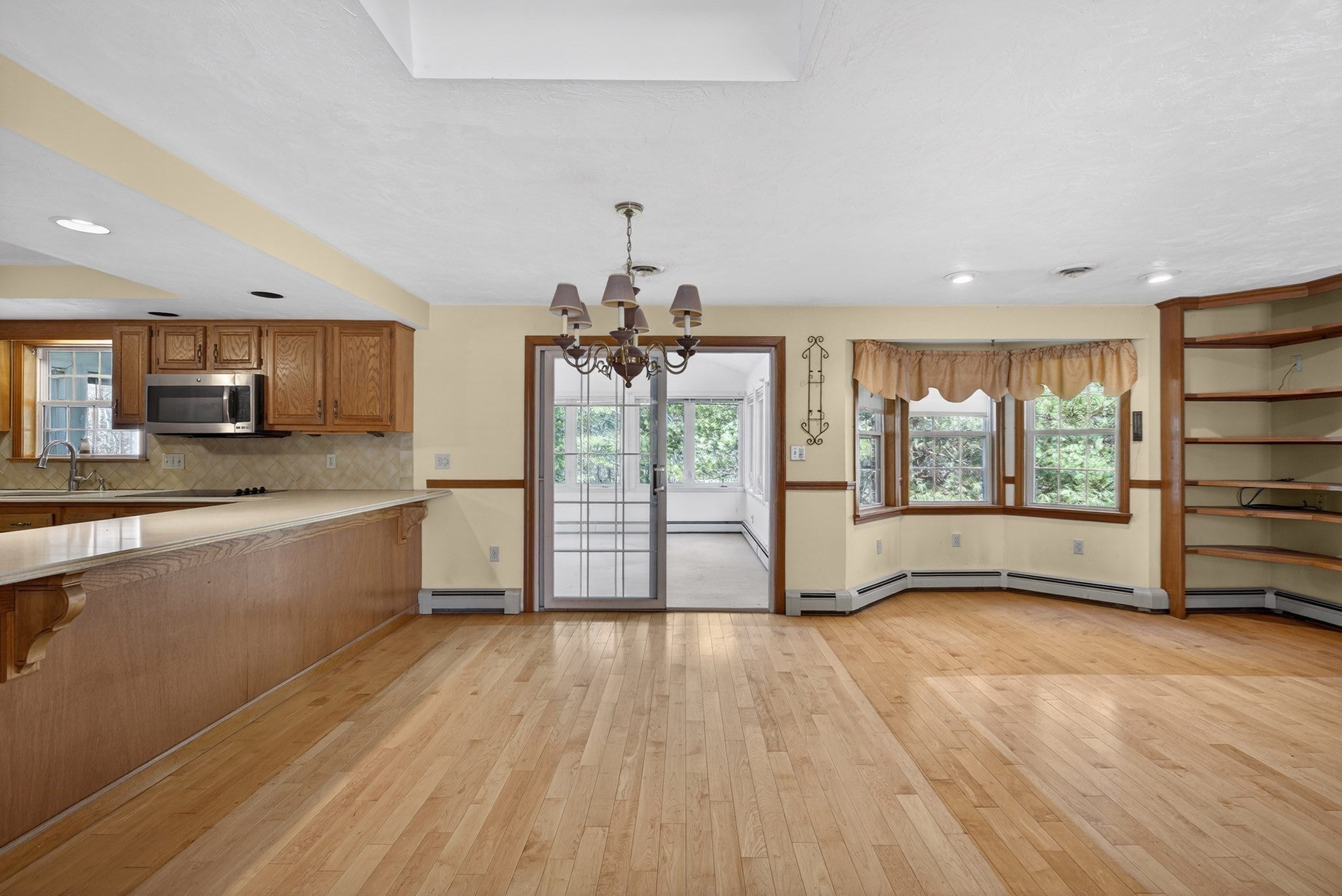 532 Hill St, Raynham, MA, 532 Hill St, Raynham, MA Photo #6