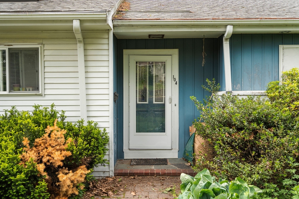 104 Oldham Rd