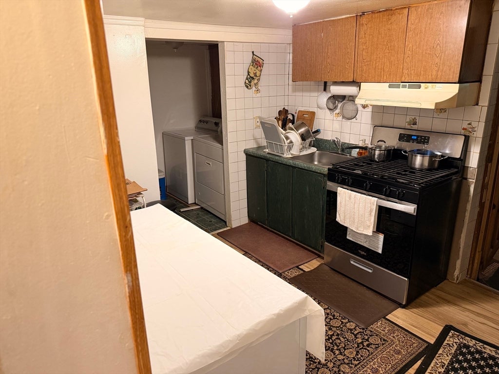 115 Center St, Randolph, MA Photo #40