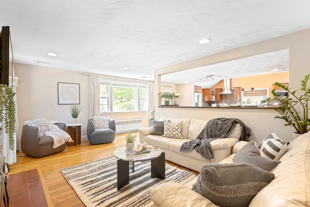 51 Avon Circle