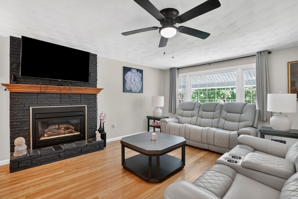 1214 Longmeadow St, Longmeadow, MA Photo #11