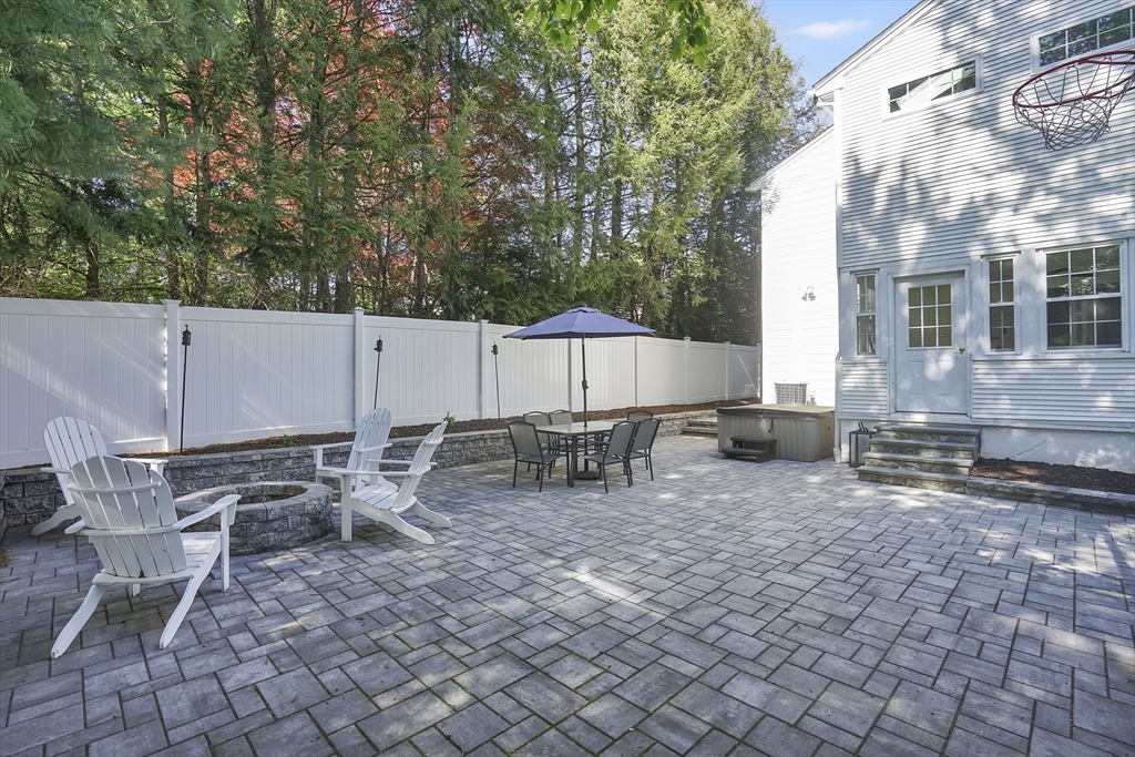 1214 Longmeadow St, Longmeadow, MA Photo #3
