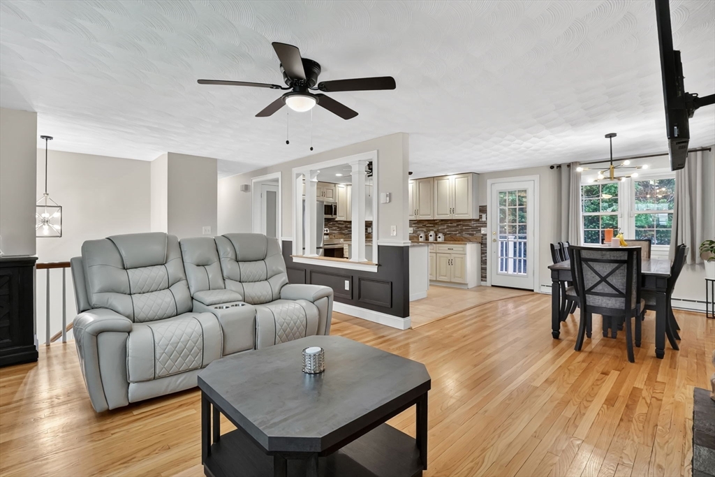 1214 Longmeadow St, Longmeadow, MA Photo #8