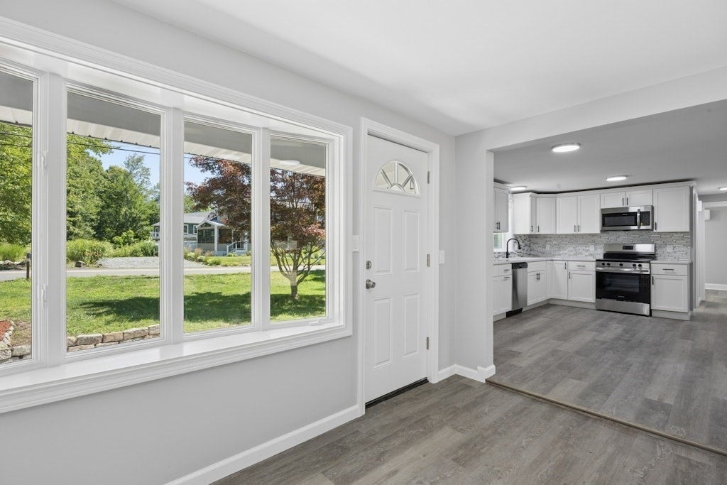 638 Pleasant Street