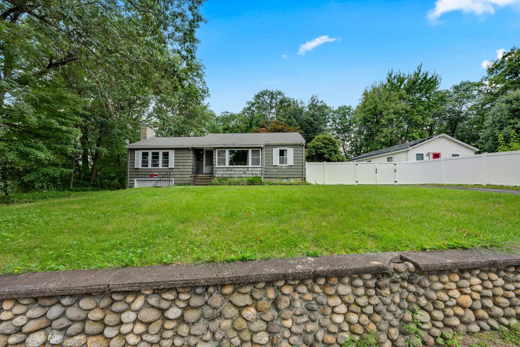 63 Wayside Road, Worcester, MA Photo #22