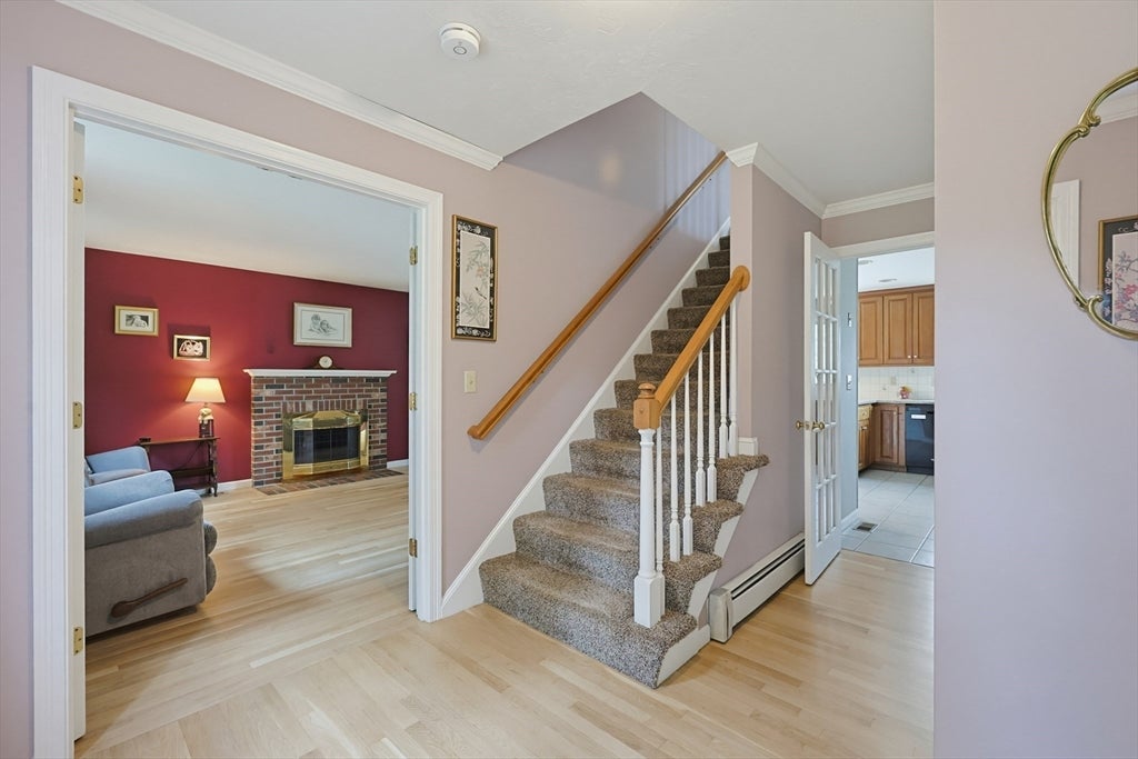 73 Lovering St