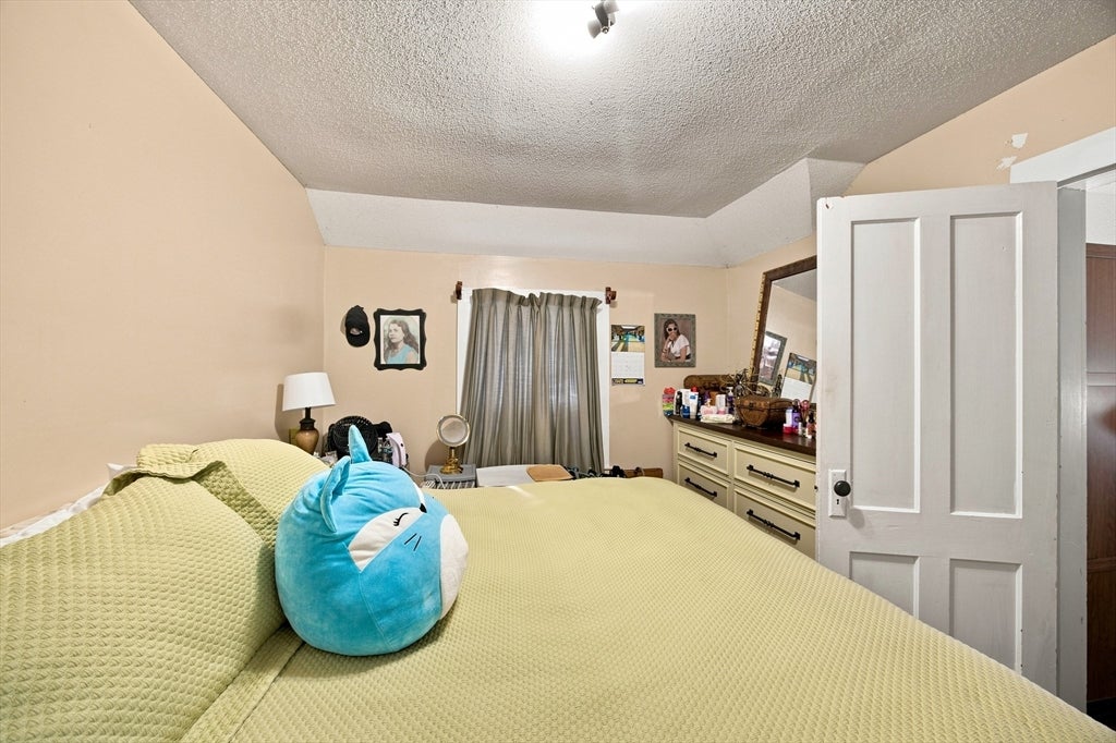 250-252 Winsor Street, Ludlow, MA Photo #4