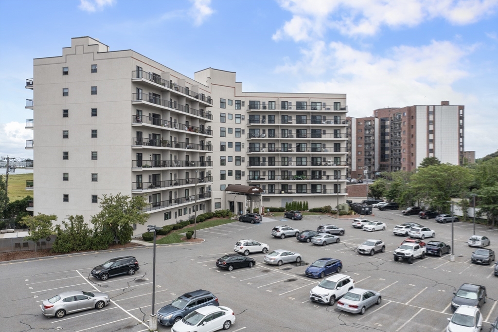 Quincy, Massachusetts 02171, United States, 1 Bedroom Bedrooms, ,1 BathroomBathrooms,Residential,Active,201832