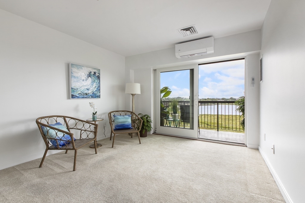 Quincy, Massachusetts 02171, United States, 1 Bedroom Bedrooms, ,1 BathroomBathrooms,Residential,Active,201832