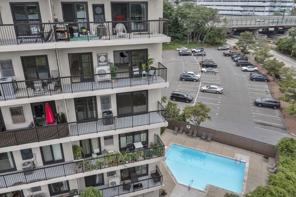 Quincy, Massachusetts 02171, United States, 1 Bedroom Bedrooms, ,1 BathroomBathrooms,Residential,Active,201832