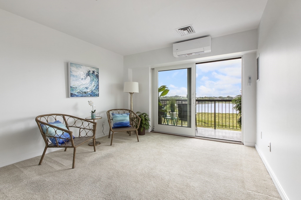133 Commander Shea Blvd 506