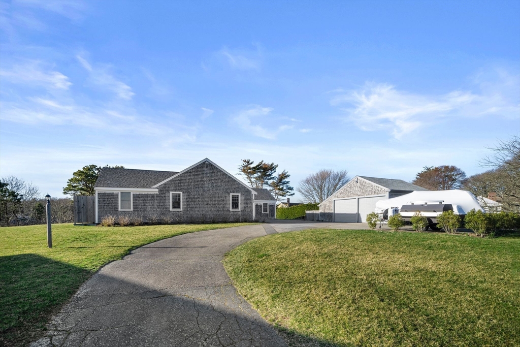 30 Captain Nickerson Ln